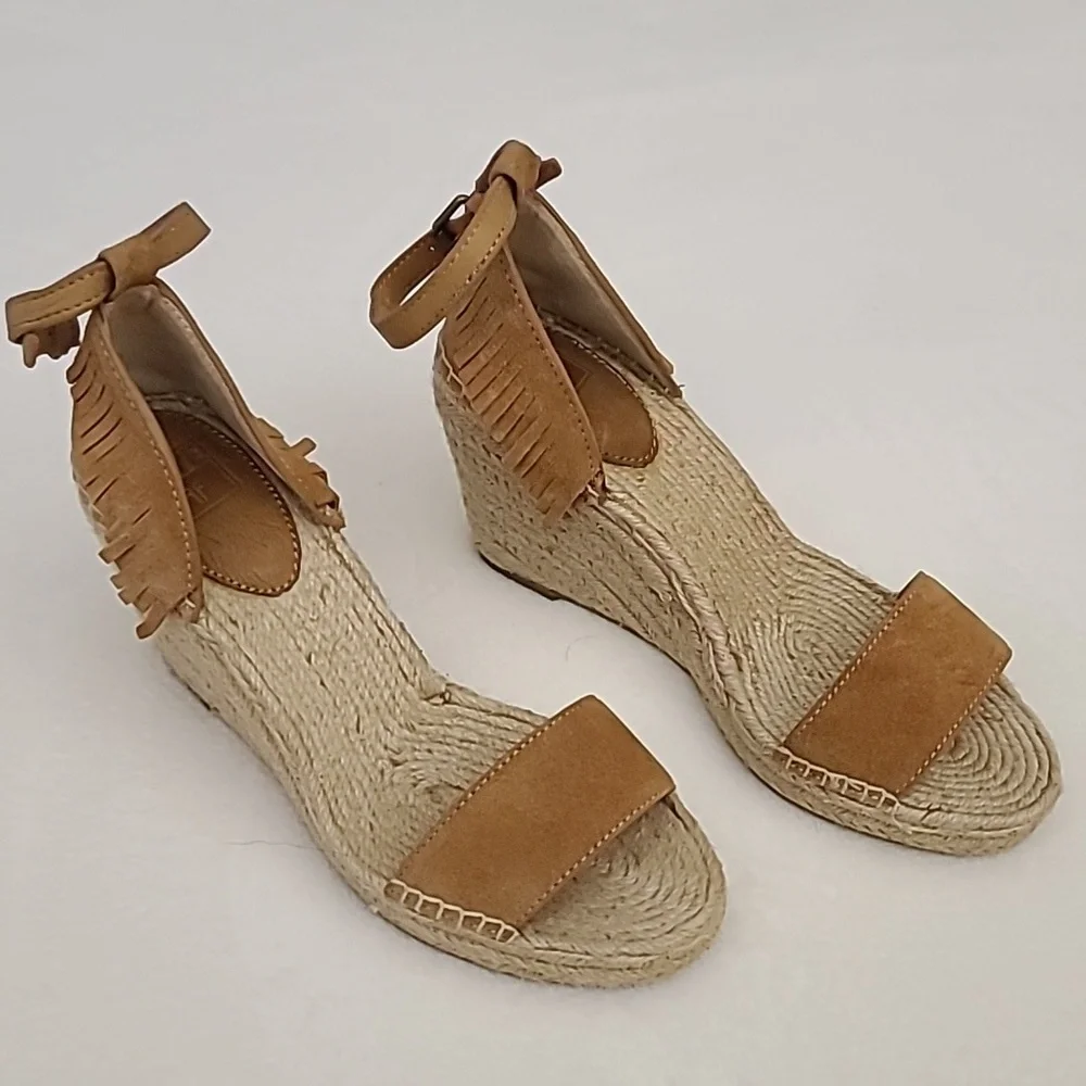 FRYE AND CO. Tan Suede Fringe Espadrille Wedge Sandals